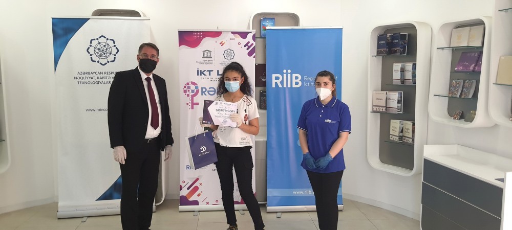 “Rəqəmli Qızlar” layihəsi üzrə onlayn təlimlər keçirilib 